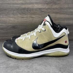 Nike Lebron 7 PS Bred Mens Size 12 Sneakers White Black 2010 408758-101